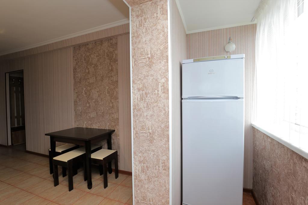 Apartment On Obolonskiy Prospect 12 Киев Экстерьер фото